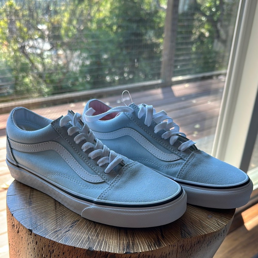 Vans Women’s Blue Sneakers